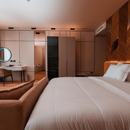 Hotel Royal G Deluxe Škalngur Zewnętrze zdjęcie