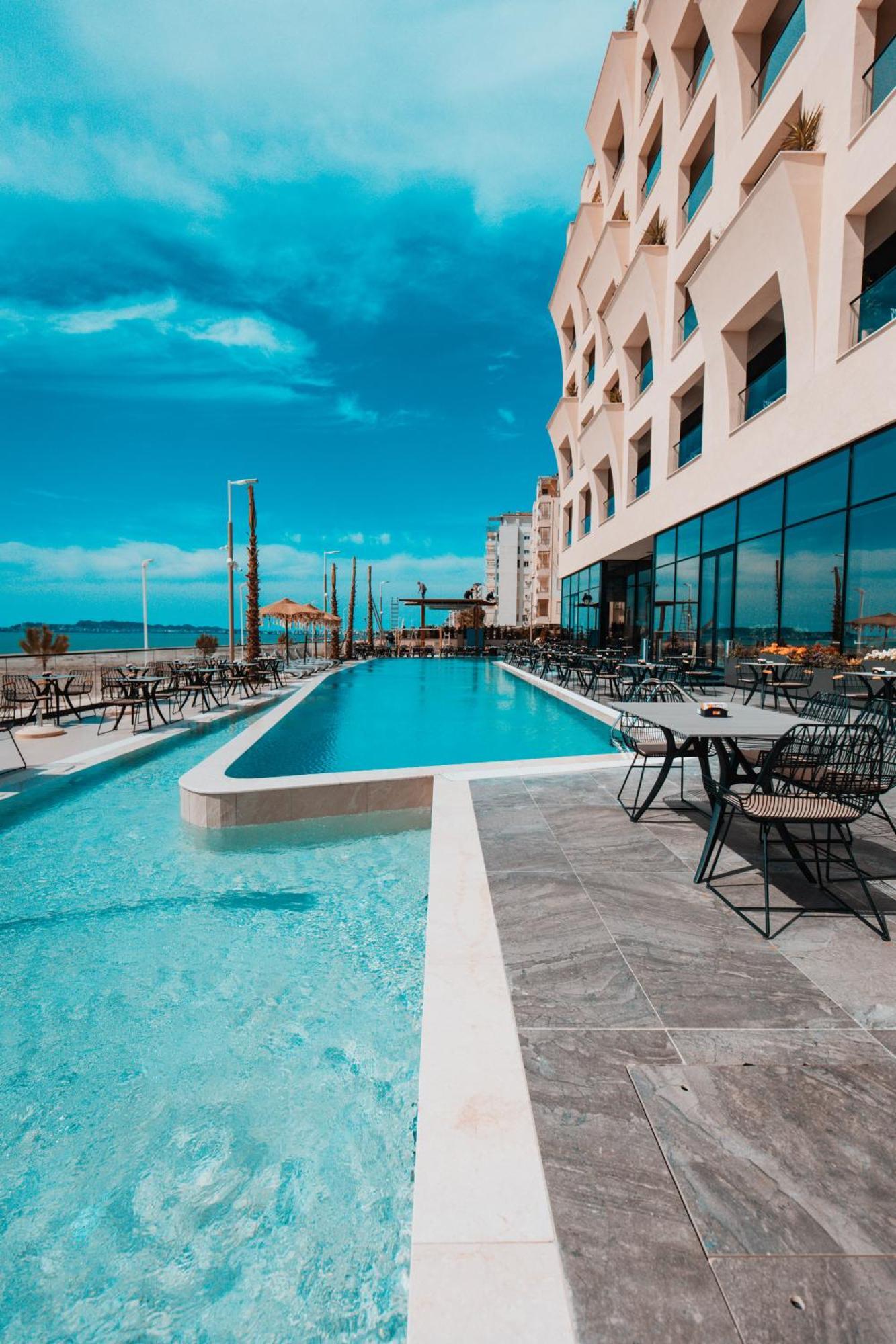 Hotel Royal G Deluxe Škalngur Zewnętrze zdjęcie