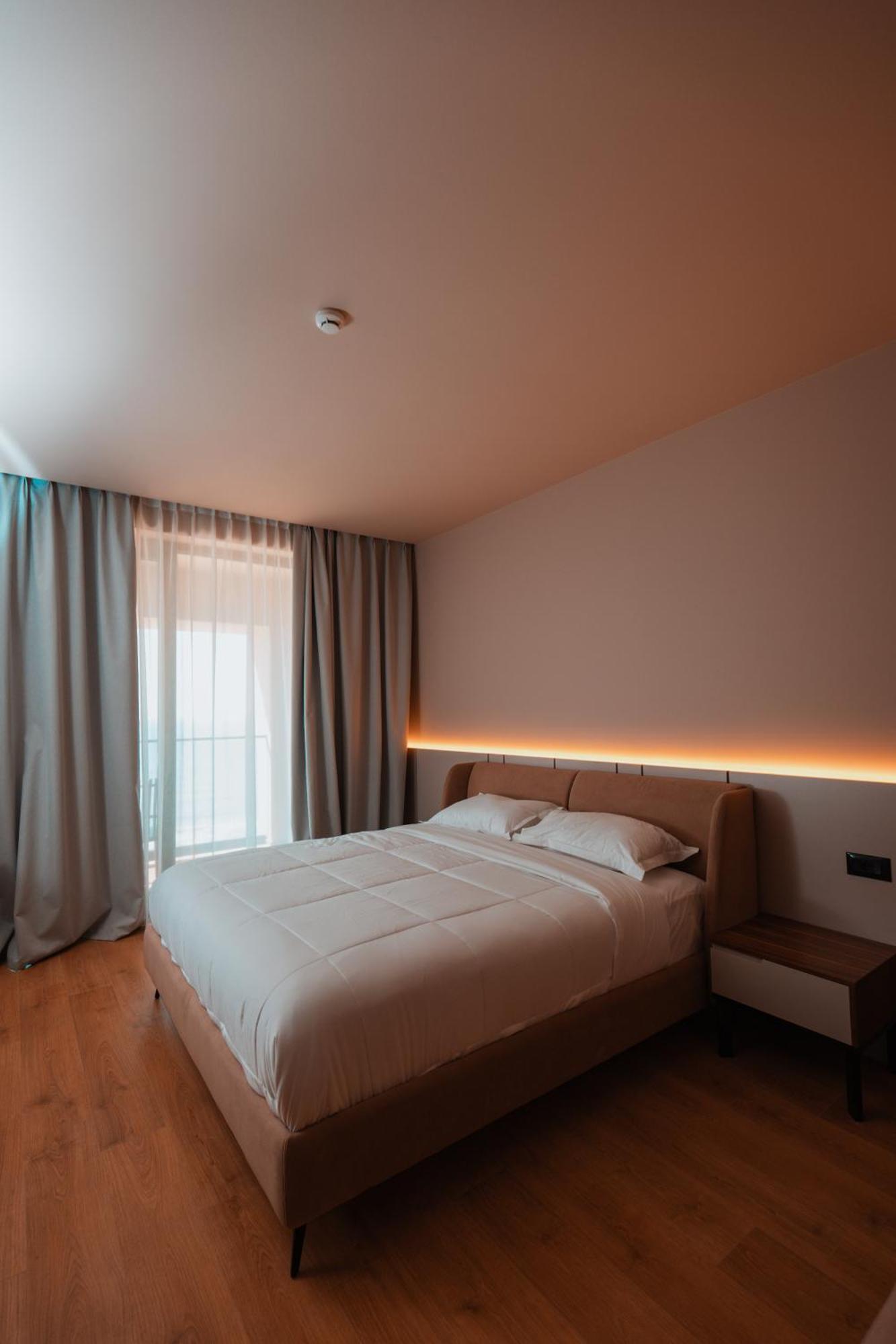 Hotel Royal G Deluxe Škalngur Zewnętrze zdjęcie